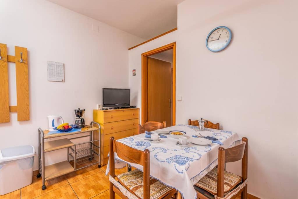 Apartment Mira 3 Klimno Exteriér fotografie