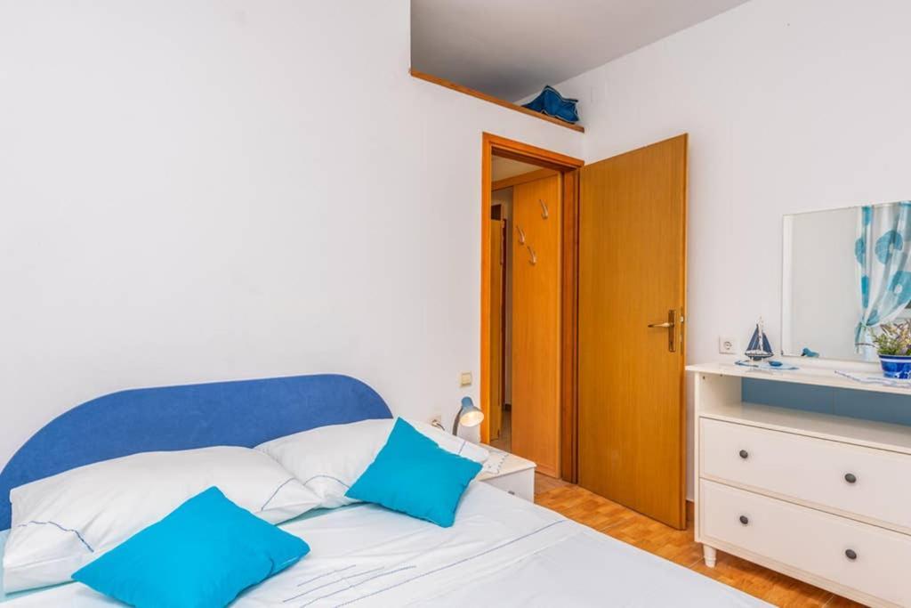 Apartment Mira 3 Klimno Exteriér fotografie